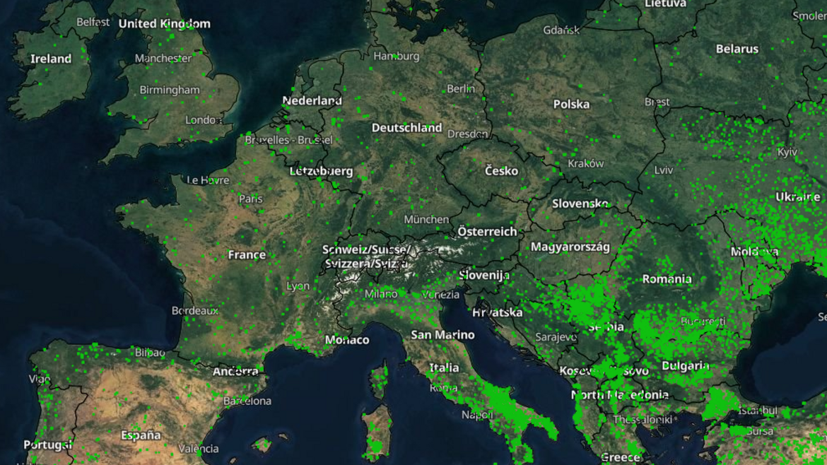Zu sehen ist eine Satellitenkarte von Europa mit Waldbränden im Oktober 2023