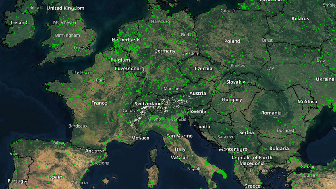 Zu sehen ist eine Satellitenkarte von Europa mit Waldbränden im Juni 2023
