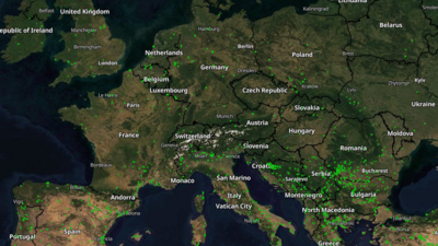 Zu sehen ist eine Satellitenkarte von Europa mit Waldbränden im Dezember 2023