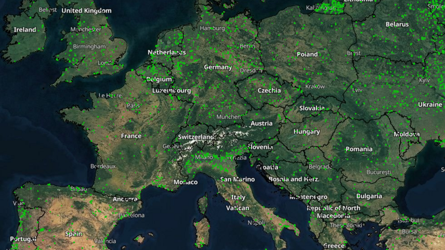 Zu sehen ist eine Satellitenkarte von Europa mit Waldbränden im Mai 2023